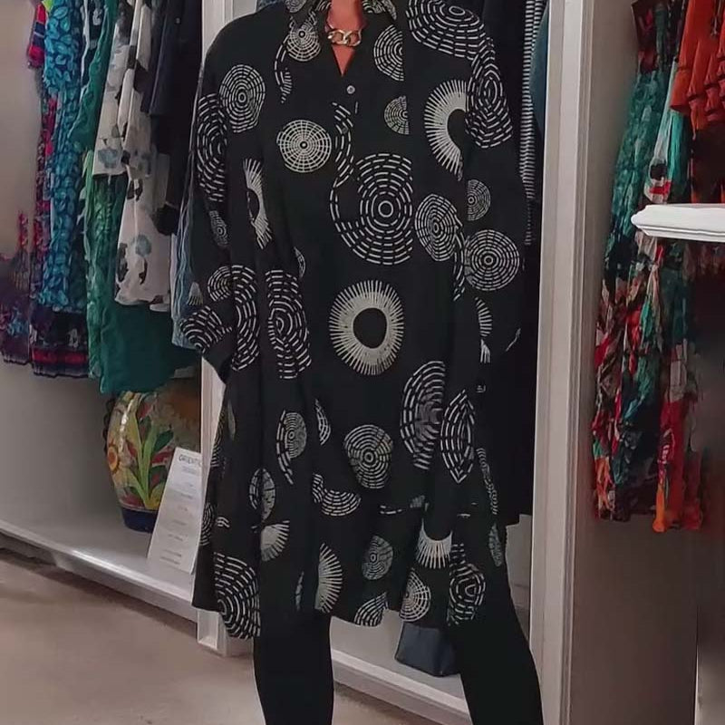 Tuotekuva – Marlene™ – Geometrisesti kuvioitu mekko
