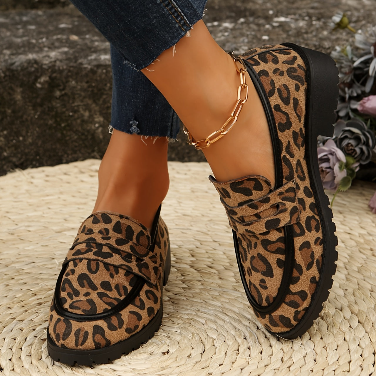 Tuotekuva – Maggie – Leopardikuvioiset tossut