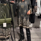Tuotekuva – Ilse – Vintage-henkinen mekko nappiyksityiskohdilla