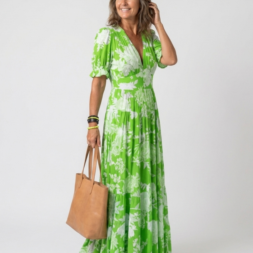 Juliette | Midi mekko kukilla, lyhyet hihat ja V-pääntie