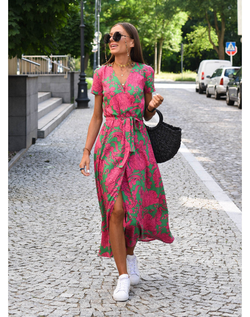 Tuotekuva – Linda – Rento mekko