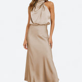 Tyra | Elegantti iltapuku, jossa on halterneck