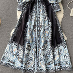 Tuotekuva – Kukkamekko vyöllä