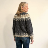 Tuotekuva – Samantha – Naisten vintage-henkinen pohjoismainen neule