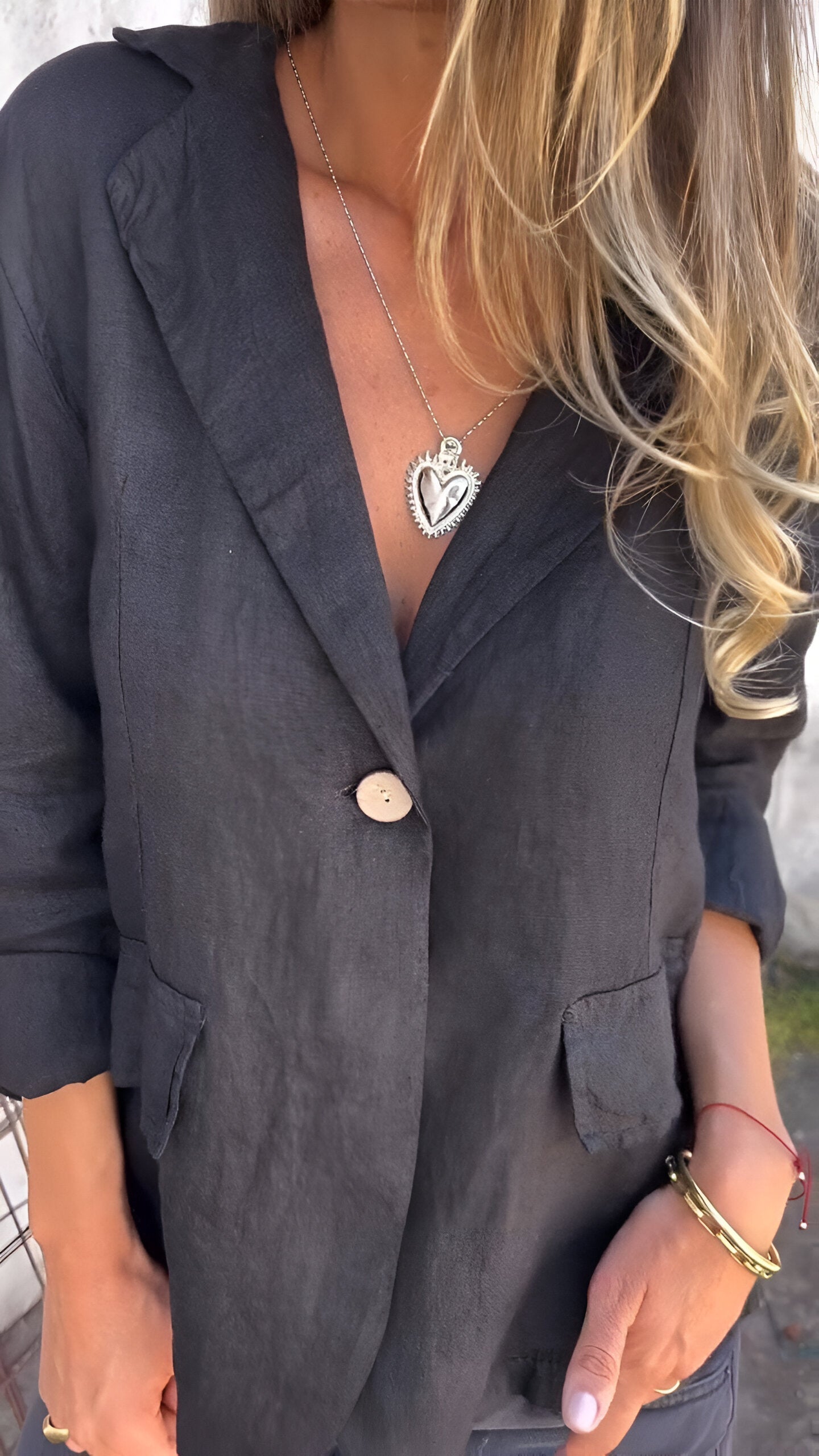Tuotekuva – Ellie™ – Minimalistinen bleiseri